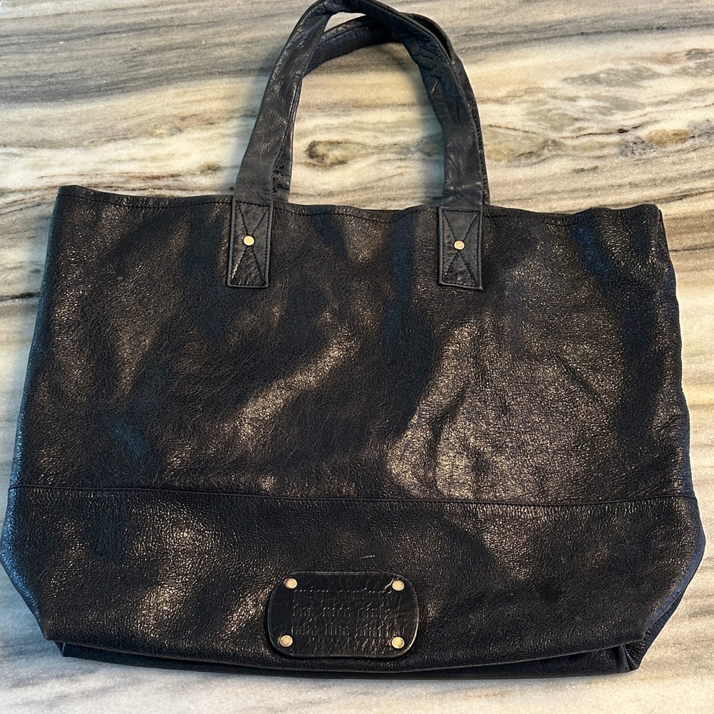 JUICY COUTURE DISTRESSED LEATHER TOTE -ICONIC !!